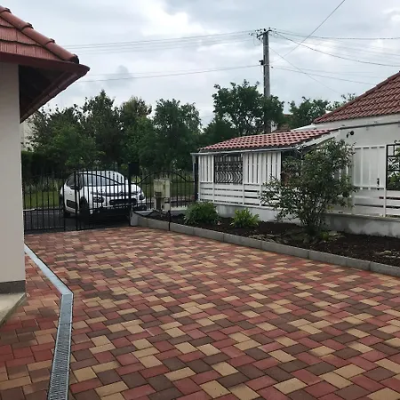 Mona בית נופש